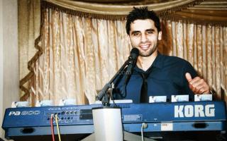 Organiste Chanteur Karim Zellama : Groupe de Musique